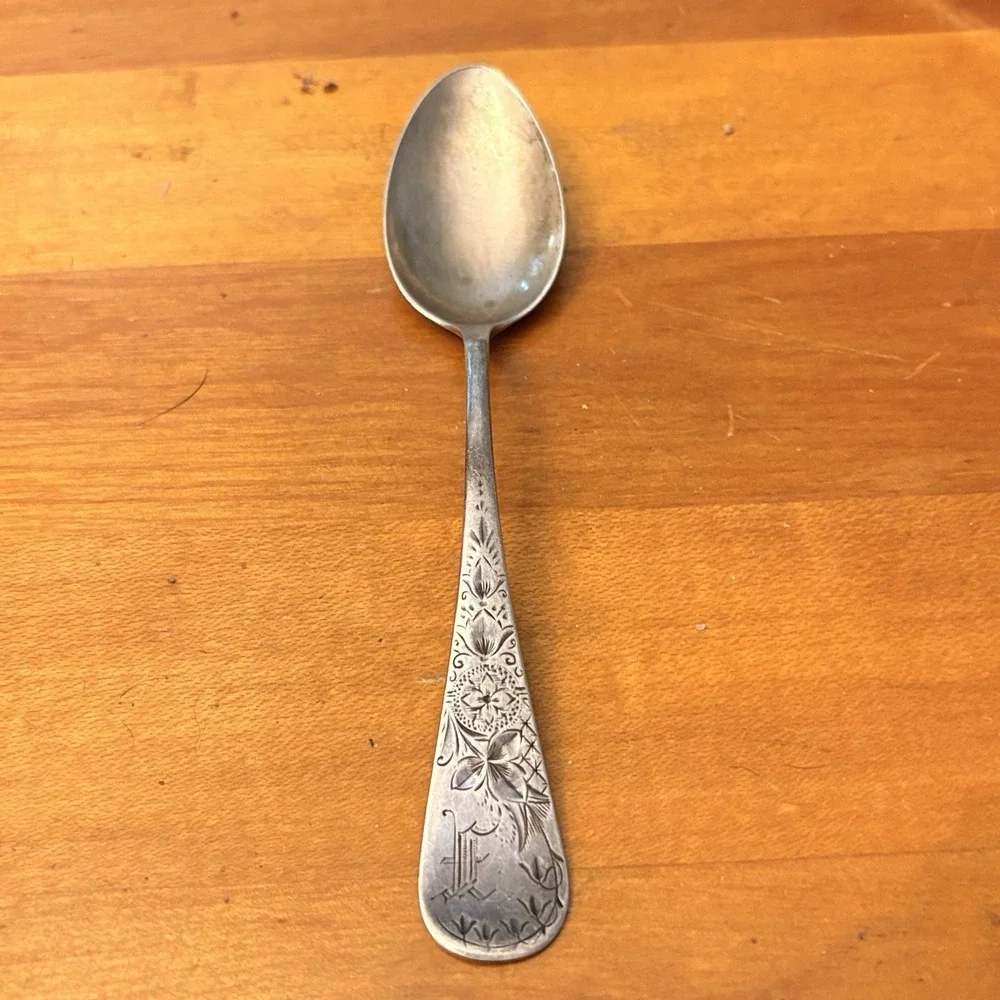 Whiting Antique Lily‎ Engraved Teaspoon Sterling Silver 1882 Monogram H 5 7/8